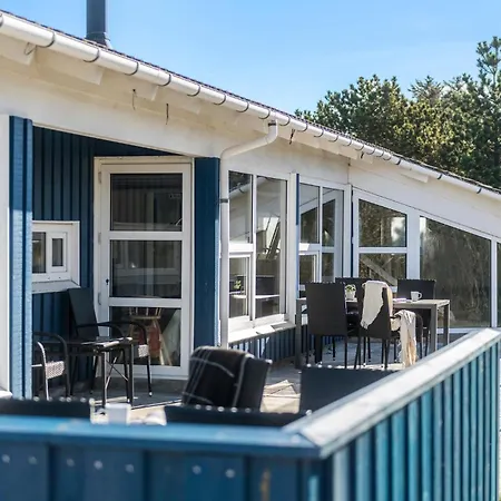 Holiday home Lovely In With Sauna Blavand